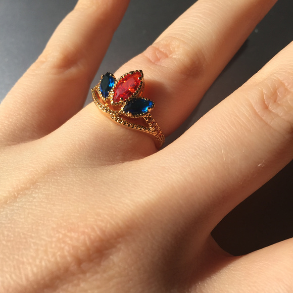 Gold Ring With Orange and Blue Gem Feather Design - Picture 1 of 2